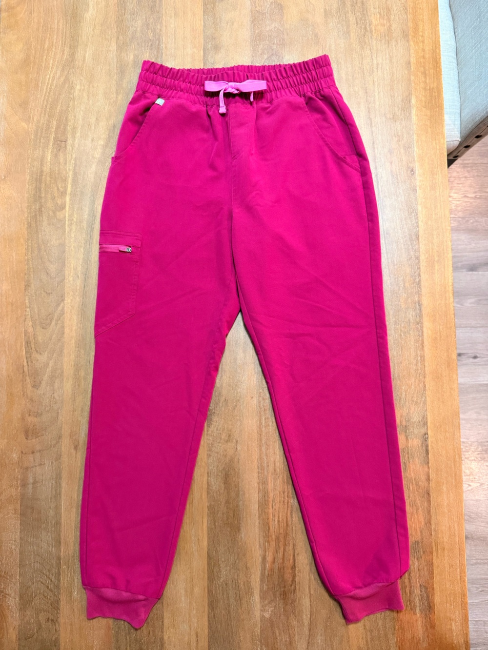 Figs Scrub Pants - Picture 3 of 5